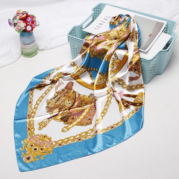 Charmeuse Print Cartoon Vintage Dame Scarves
