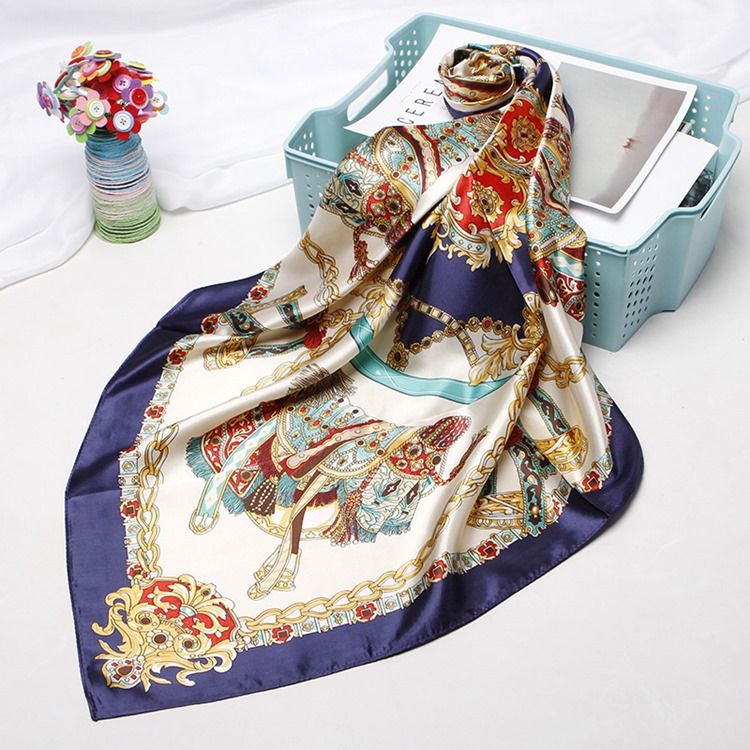 Charmeuse Print Cartoon Vintage Dame Scarves